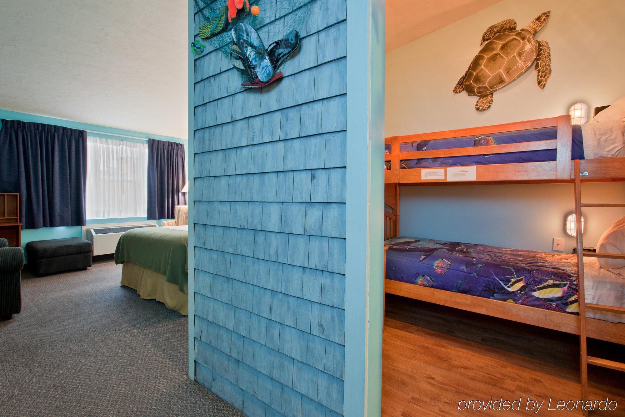 Days Inn & Suites By Wyndham Moncton Room photo